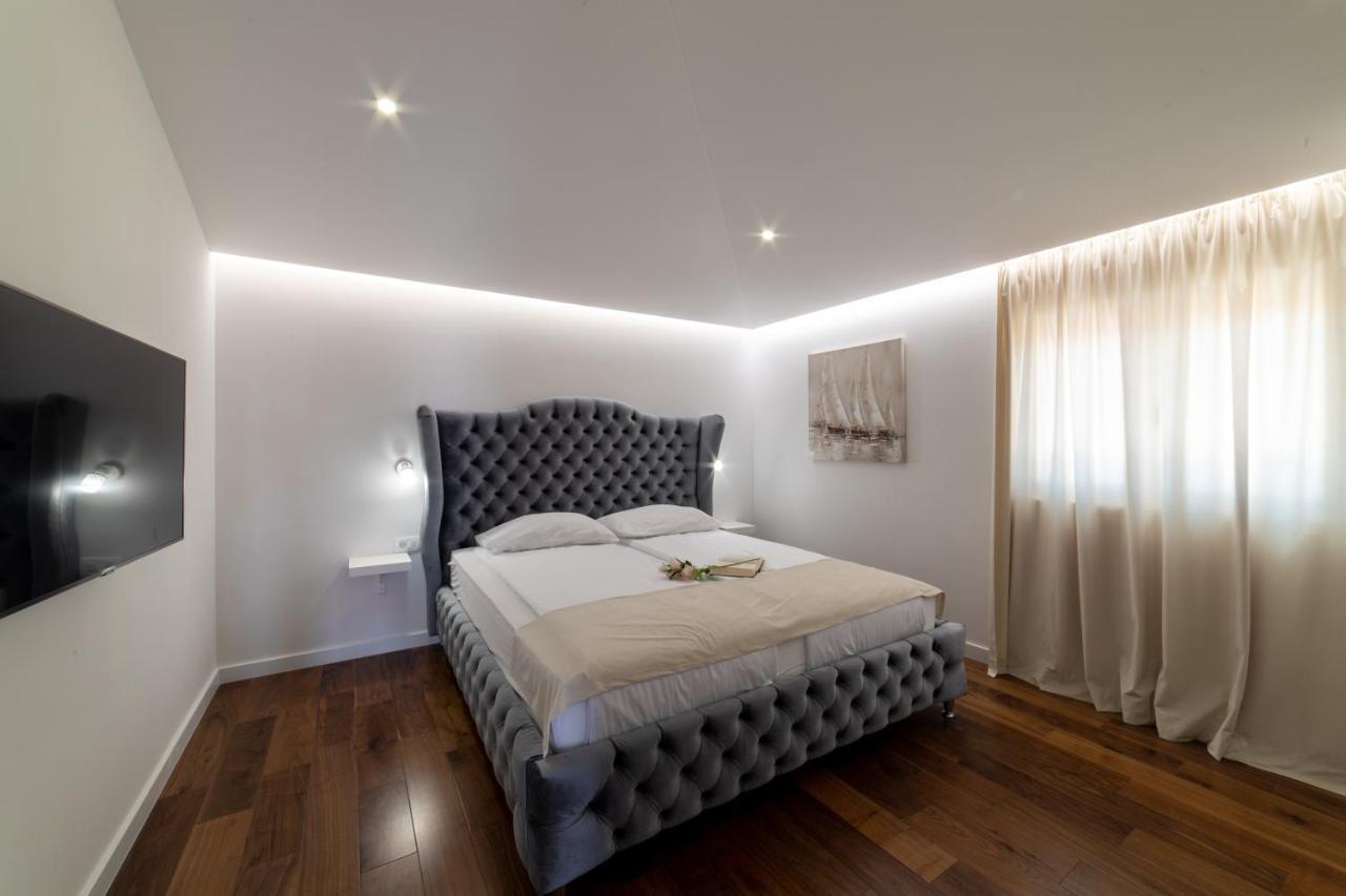 Besker Apartment Trogir Ngoại thất bức ảnh