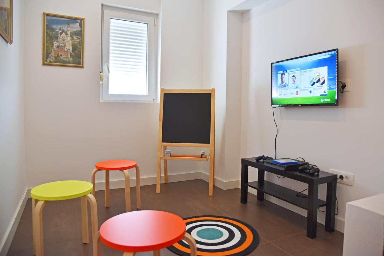 Besker Apartment Trogir Ngoại thất bức ảnh